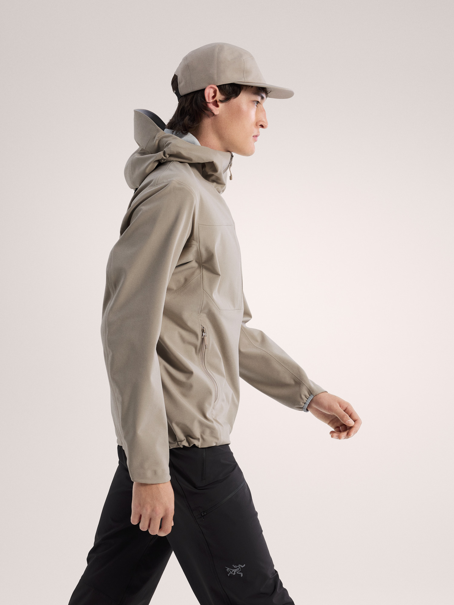 Lightweight & Durable： Arcteryx Gamma MX Hoody Mens Rune XS for All Conditions