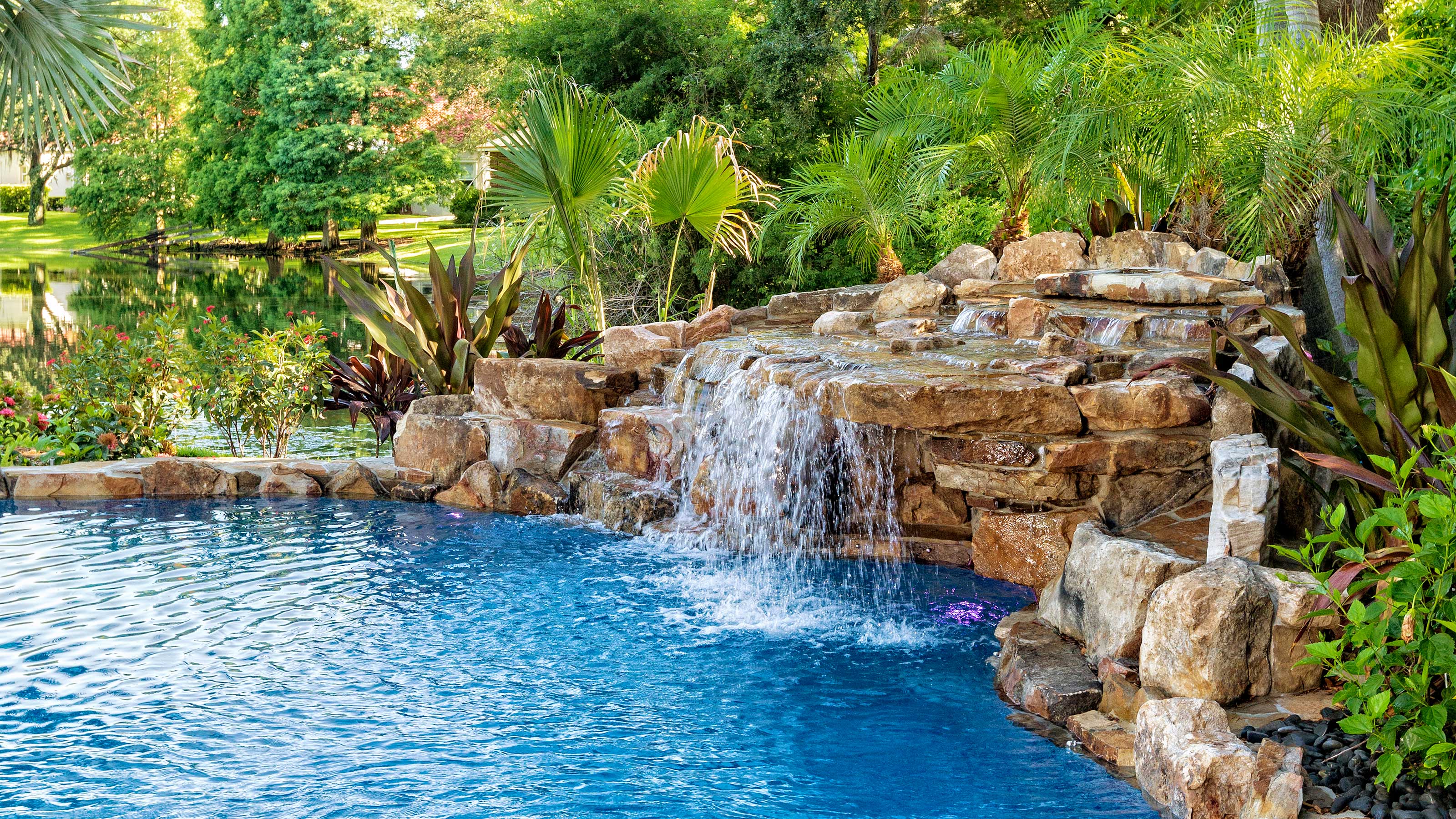 Top Water Features for Pools: Enhance Your Pool's Aesthetic Appeal