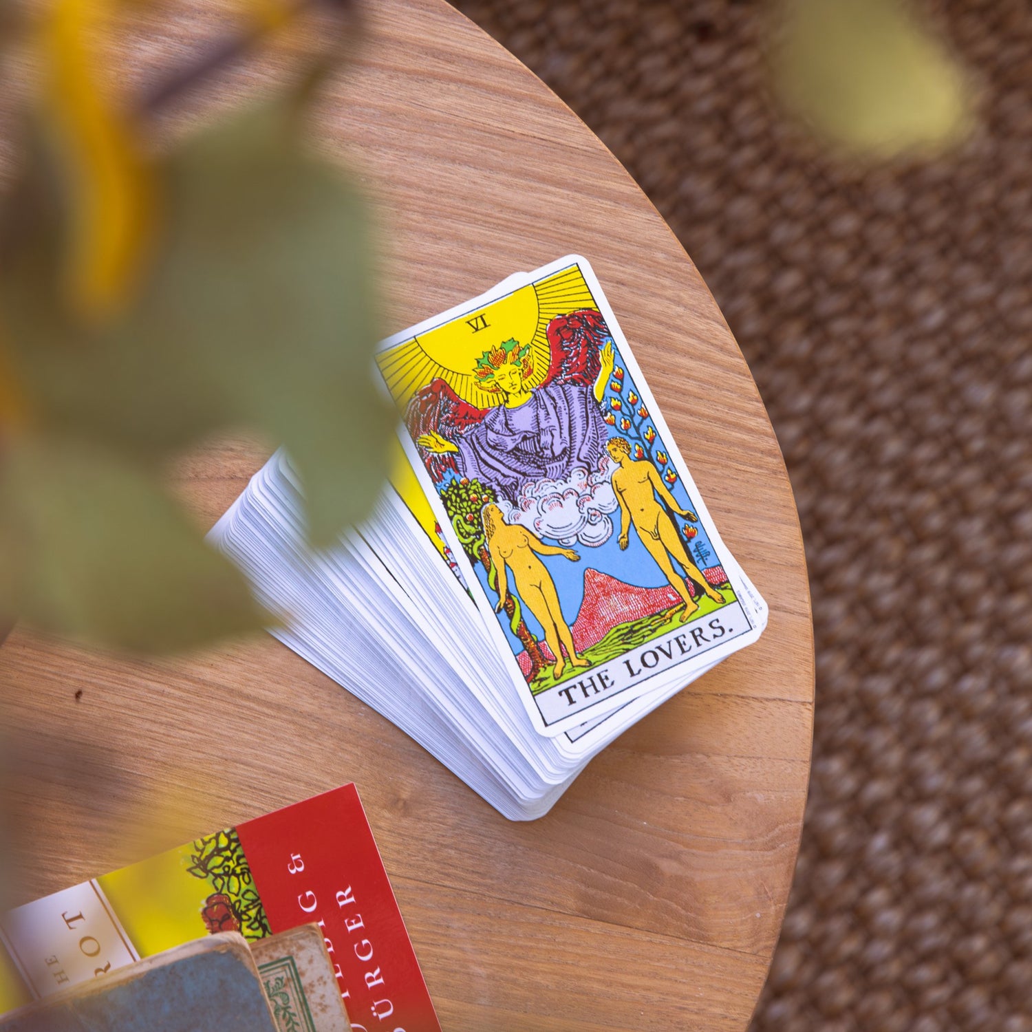 How to Get Started on a New Tarot Deck: A Beginners Guide