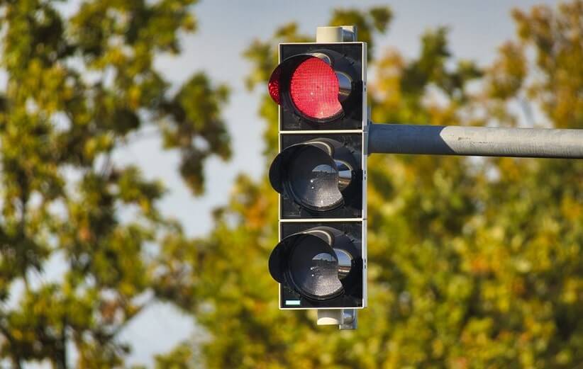 How Serious is Running a Red Light? Understanding the Offense and Consequences