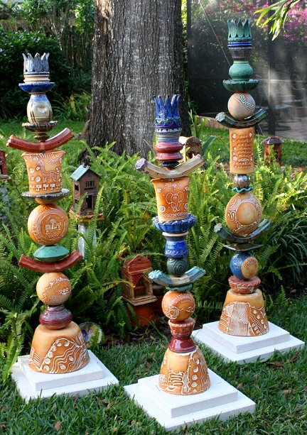 Cool Ceramic Yard Totems: Unique Decor for Your Garden