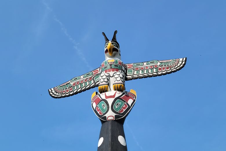 Best Places to See a Totem Pole Near Me: Plan Your Trip Here