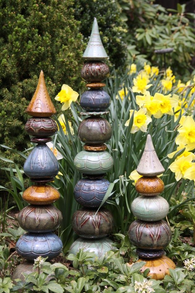 Best Ceramic Totems for the Garden: Find Your Perfect Garden Art