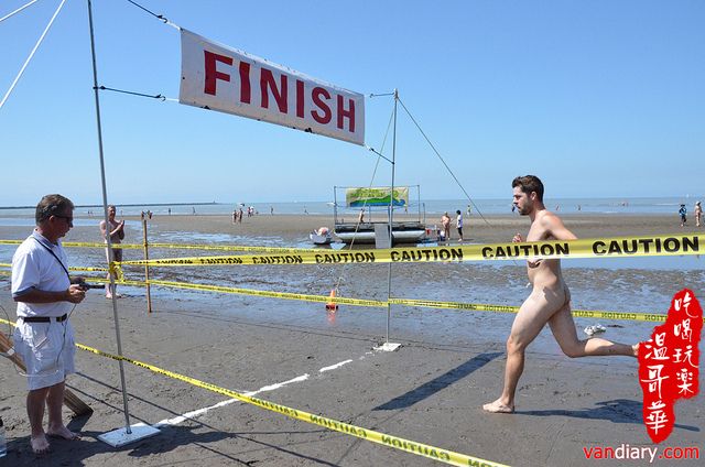 Nude Running Benefits: Why Running Naked Is Good for You