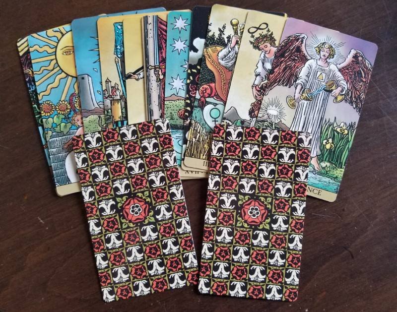 Tarot Card Combination Calculator: Get Your Reading Now