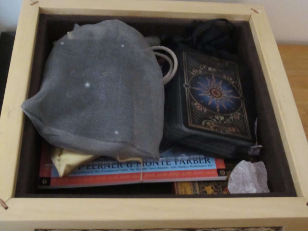 What is a tarot card box (Keep Your Tarot Cards Safe)