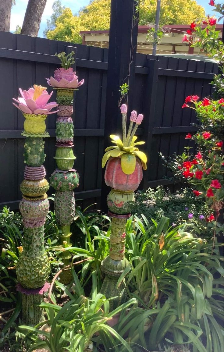 Cactus Totem Ideas: Creative Designs for Your Garden