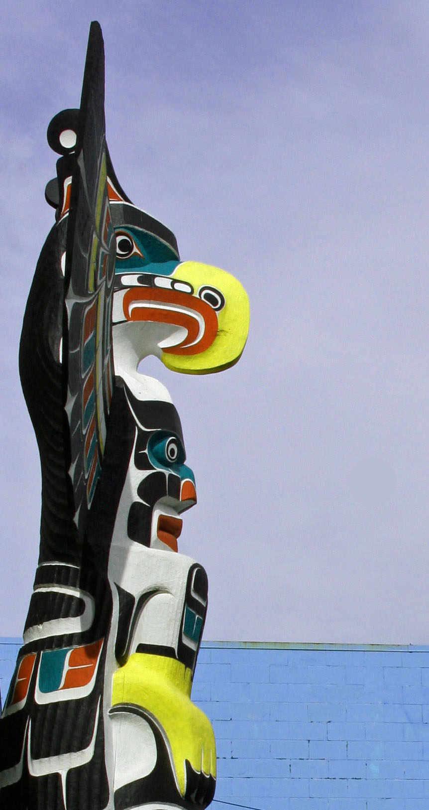 Orca Totem Pole: Simple Explanation! Find Out Why These Poles Are Important to Indigenous Cultures!