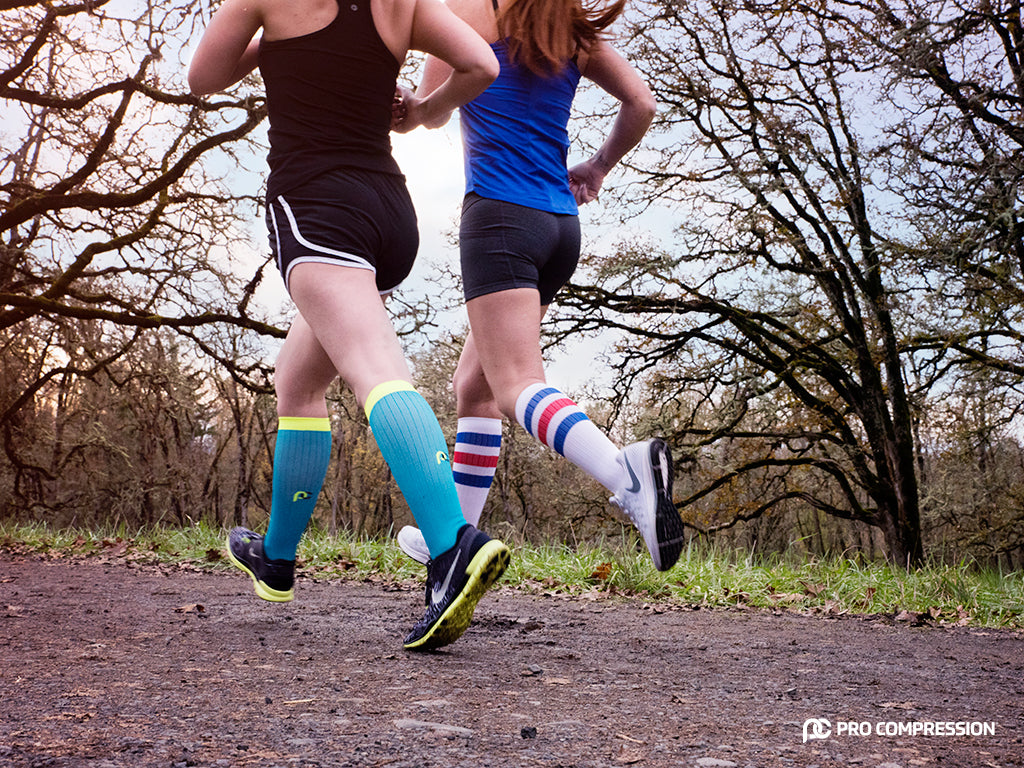 Compression Running Socks: What Are They? Best Guide for Runners to Get Started