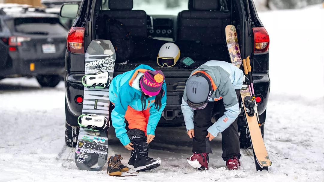 River Run Gondola Parking Lot: Is It Free or Paid, and What Are the Hours of Operation?