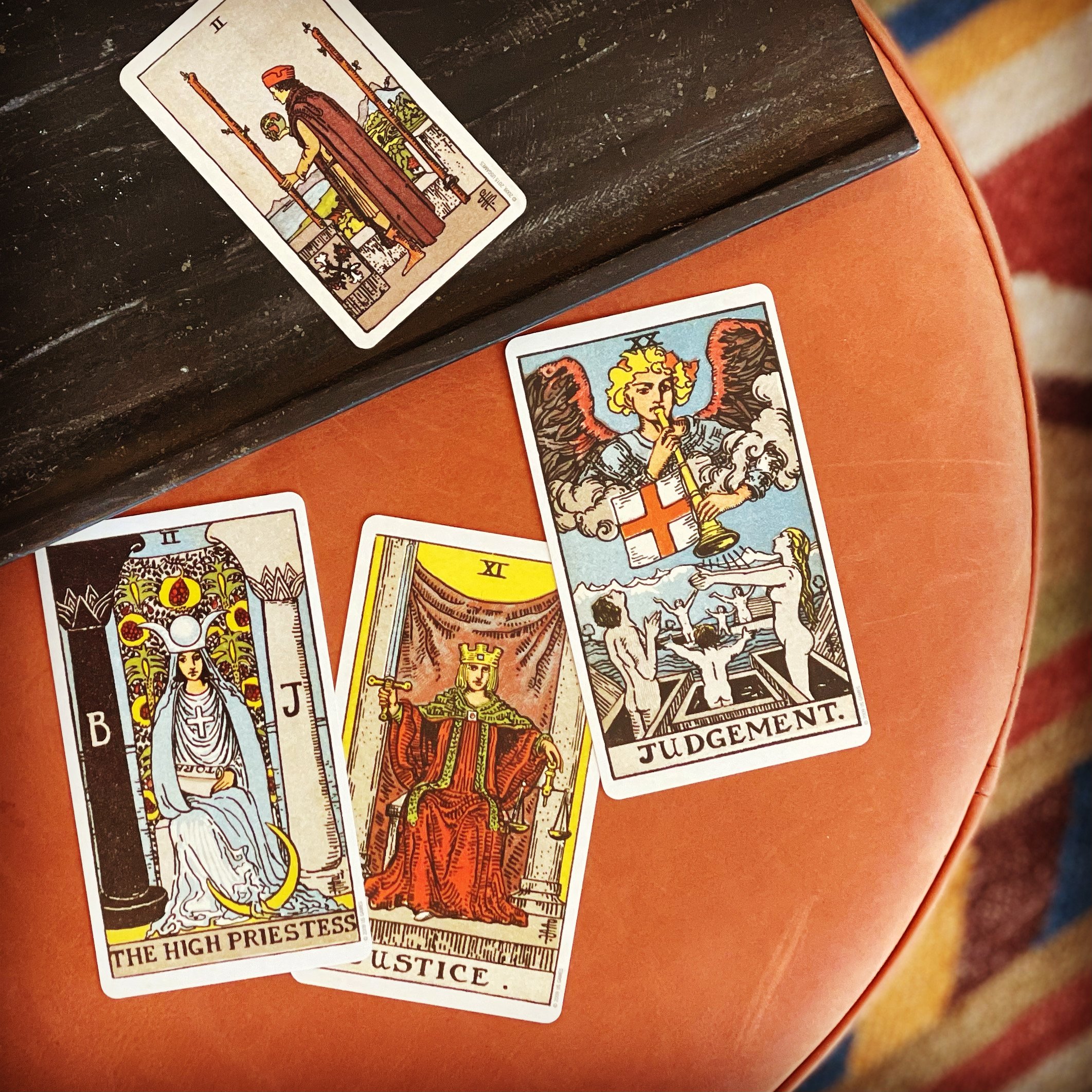 How to Use Tarot Card by Decans? Heres a Simple Way to Master Tarot Readings!