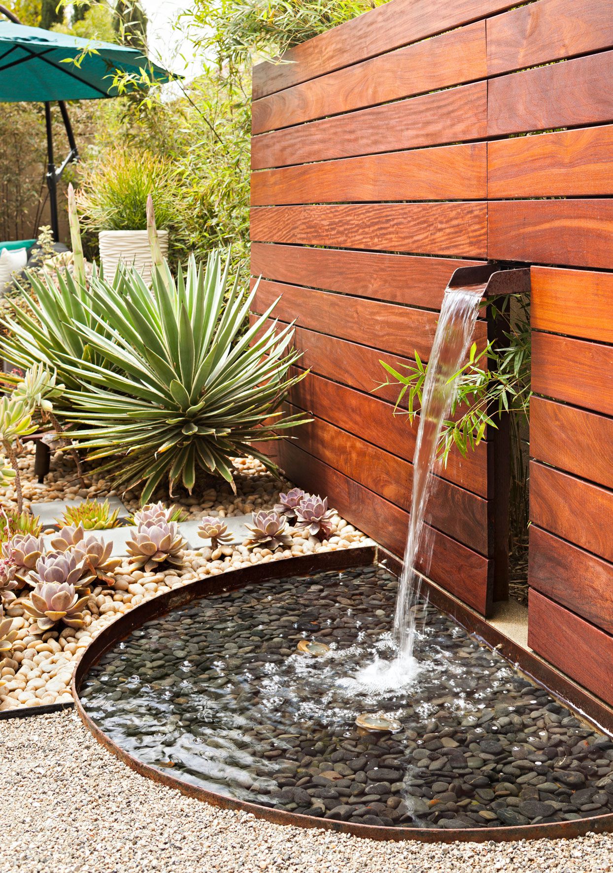 Waterfall feature ideas: Get inspired for your next home project!